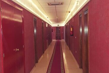 پانسیون Hostal Restaurante Los Badenes