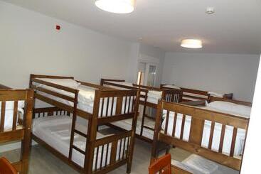 Pension La Bilbaina  Albergue Logrono