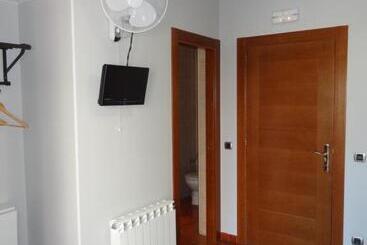 Pension La Bilbaina  Albergue Logrono