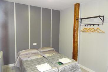 Pension La Bilbaina  Albergue Logrono