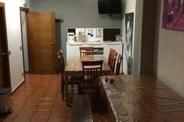 Pension La Bilbaina  Albergue Logrono