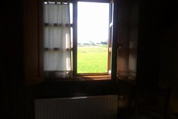 Apartamentos Rurales El Ferreirón - Castropol