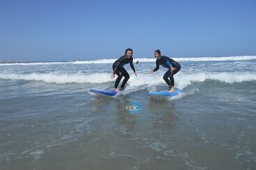 پانسیون Surfhouse Hostel Famara