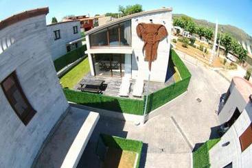 Cabañas La Senda De Los Elefantes Cabárceno - Cabarceno