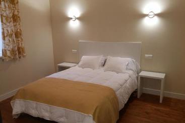 پانسیون Hostal Camponaraya