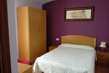 پانسیون Hostal Castilla