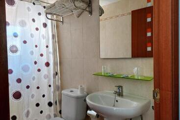 پانسیون Hostal Castilla