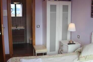 پانسیون Hostal Maury