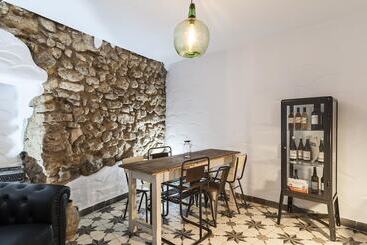 Общежитие La Fonda Antigua Adults Only