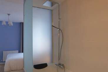 پانسیون Bilbao Art Lodge Staynnapartments