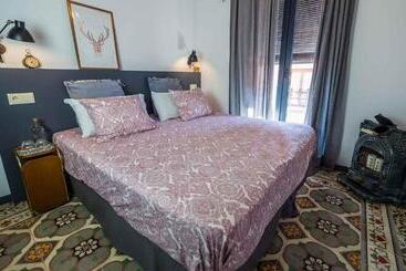 Groc Rooms - La seu d'Urgell