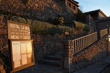 호스텔 Hostal La Neu