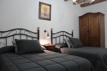 پانسیون Casa Rural Puerto Del Emperador
