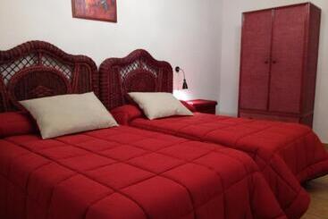 پانسیون Casa Rural Puerto Del Emperador