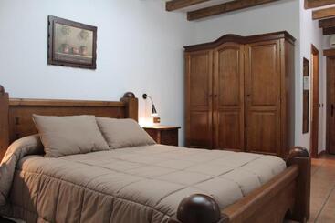 پانسیون Casa Rural Puerto Del Emperador