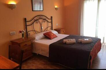 Hostal Rural El Caminero - Purullena
