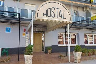 پانسیون Hostal Rural El Caminero