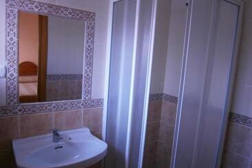 پانسیون Hostal Rural El Caminero