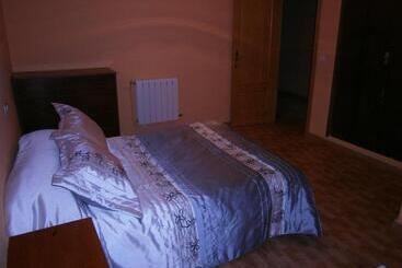 پانسیون Hostal Rural El Caminero