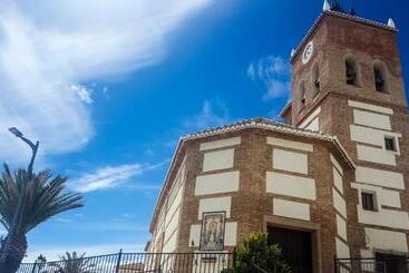 پانسیون Hostal Rural El Caminero