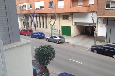 پانسیون Hostal El Poligono