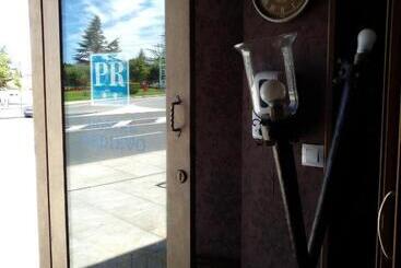 پانسیون Hostal Medievo
