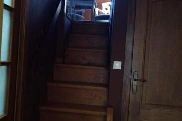پانسیون Hostal Medievo