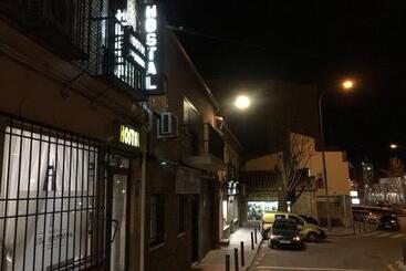 پانسیون Hostal Santa Barbara
