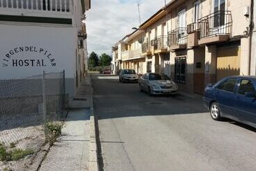 پانسیون Hostal Virgen Del Pilar
