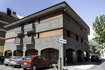 Wintuwin Apartments - Rialp