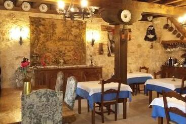 هاستل Rural El Secreto Del Castillo