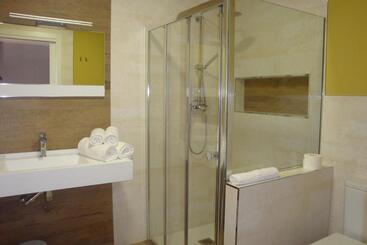 پانسیون Hostal El Recanto