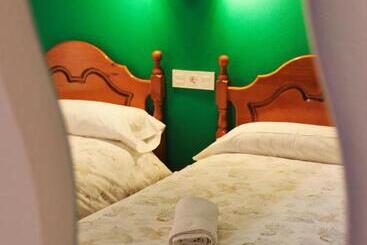 Hostal La Zamora - Carcabuey