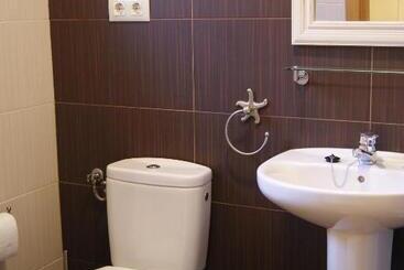 پانسیون Hostal Peñacárdena