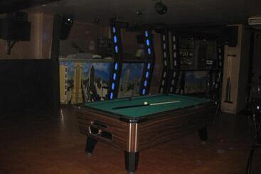 پانسیون Hostal Alvaro I