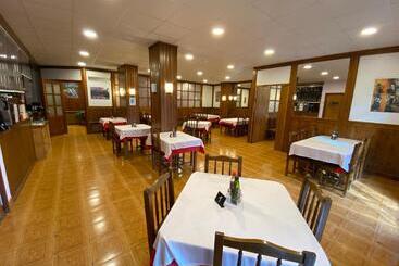 ペンション Hostal Can Josep