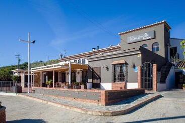 پانسیون Hostal Don Joaquín Alora