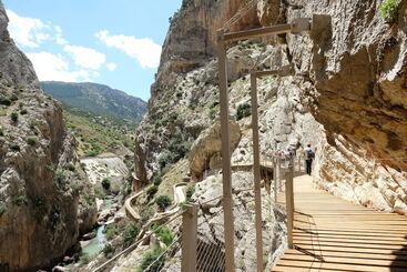 پانسیون Hostal Don Joaquín Alora