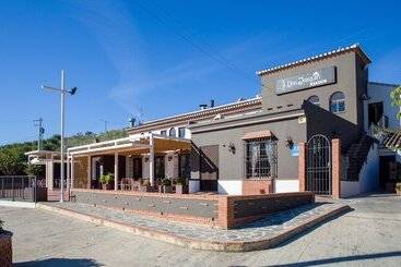 پانسیون Hostal Don Joaquín Alora