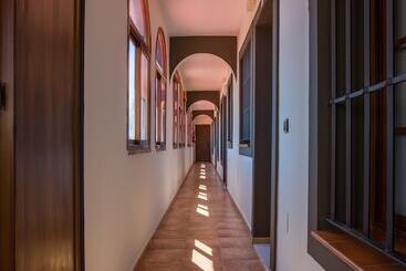 پانسیون Hostal Don Joaquín Alora
