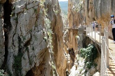 پانسیون Hostal Don Joaquín Alora