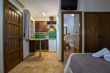 پانسیون Hostal Don Joaquín Alora