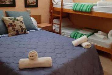 پانسیون Hostal El Patio