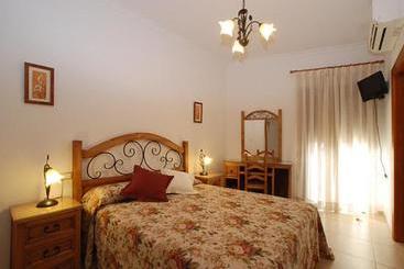پانسیون Hostal El Puente