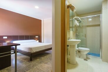 پانسیون Hostal Frasca By Vivere Stays