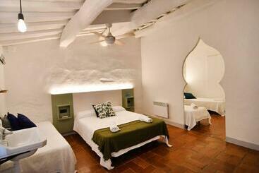 פנסיון Hostal L Estrella
