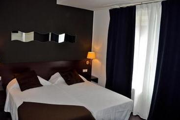 פנסיון Hostal La Rotonda