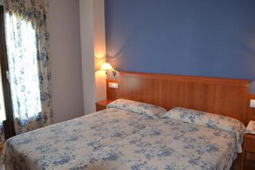 پانسیون Hostal Quevedo