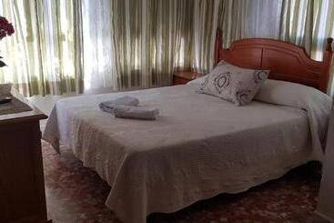 پانسیون Hostal San Miguel By Croma