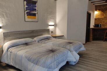 پانسیون Hostal Suetxe